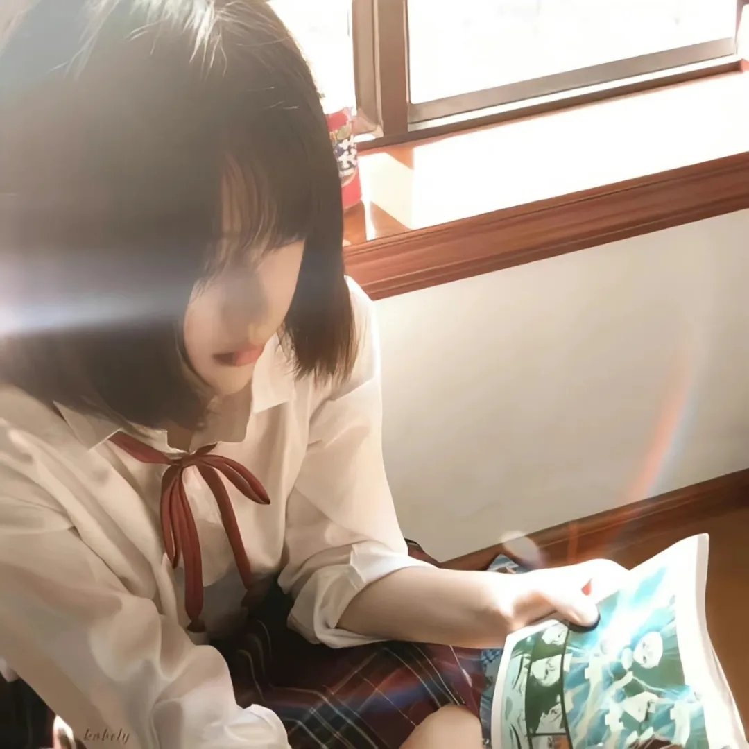 姹紫嫣红碧绿波